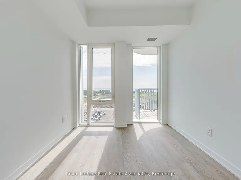 220 Missinnihe Way #806 — Photo 19