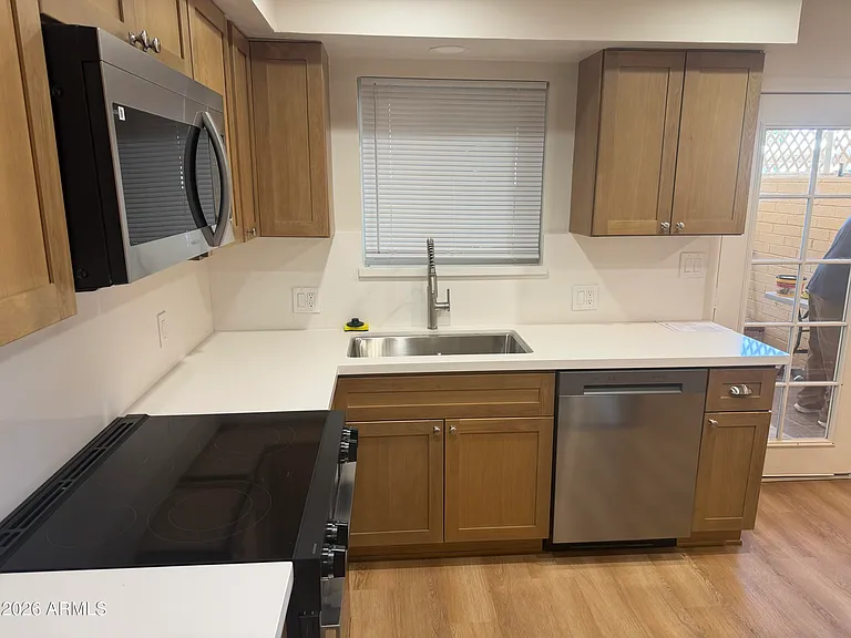 601 E Palo Verde Dr #27 — Photo 4