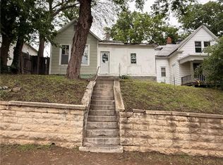 1921 Jones St, Saint Joseph, MO 64501