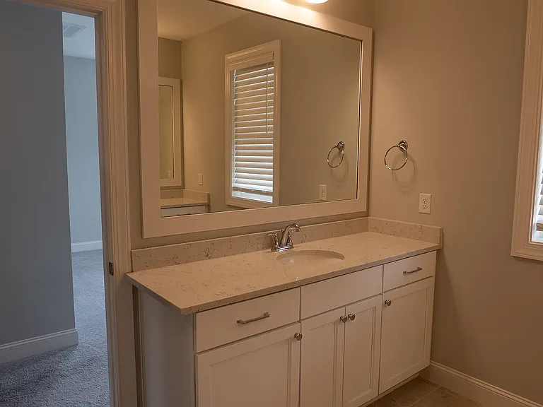 1113 Starkville St — Photo 16