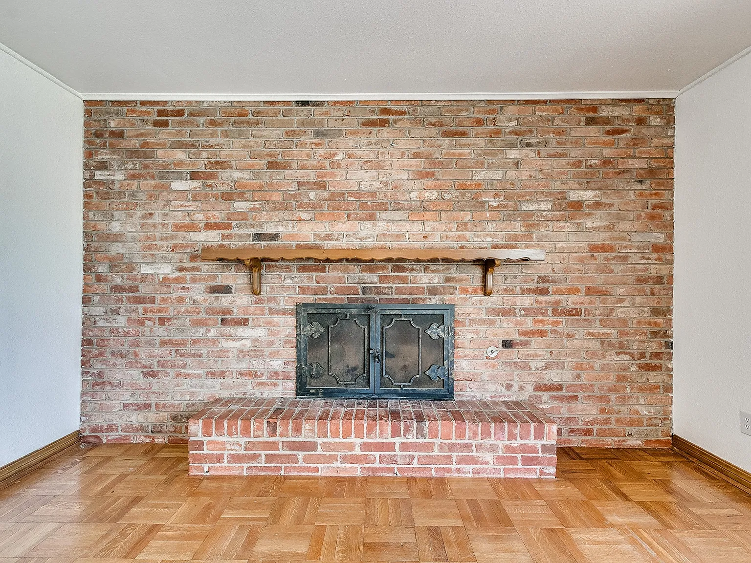3 bed, 1372 sqft, $1,580 — Photo 4