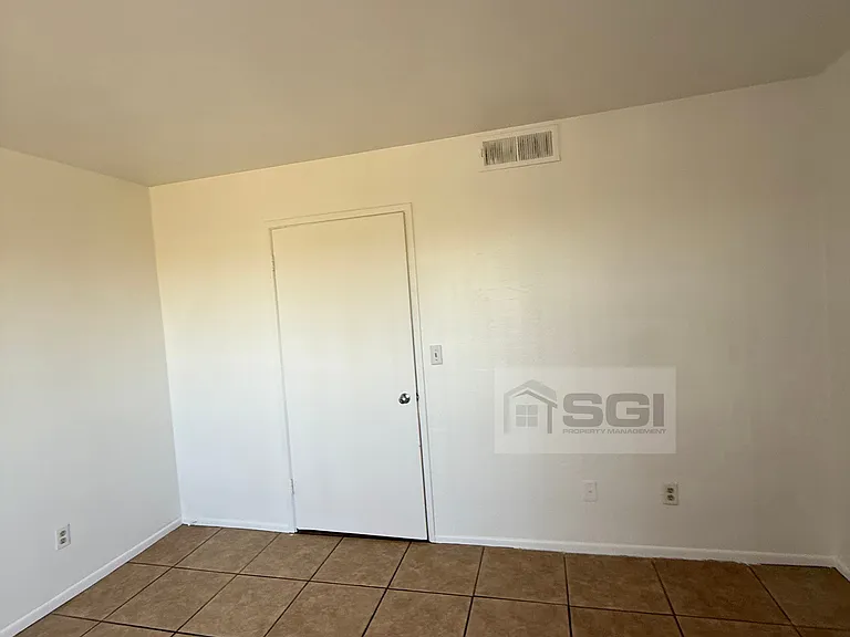 12123 W Bell Rd #214 — Photo 15