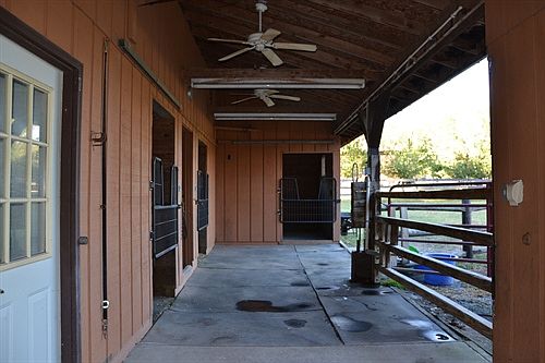 Stable