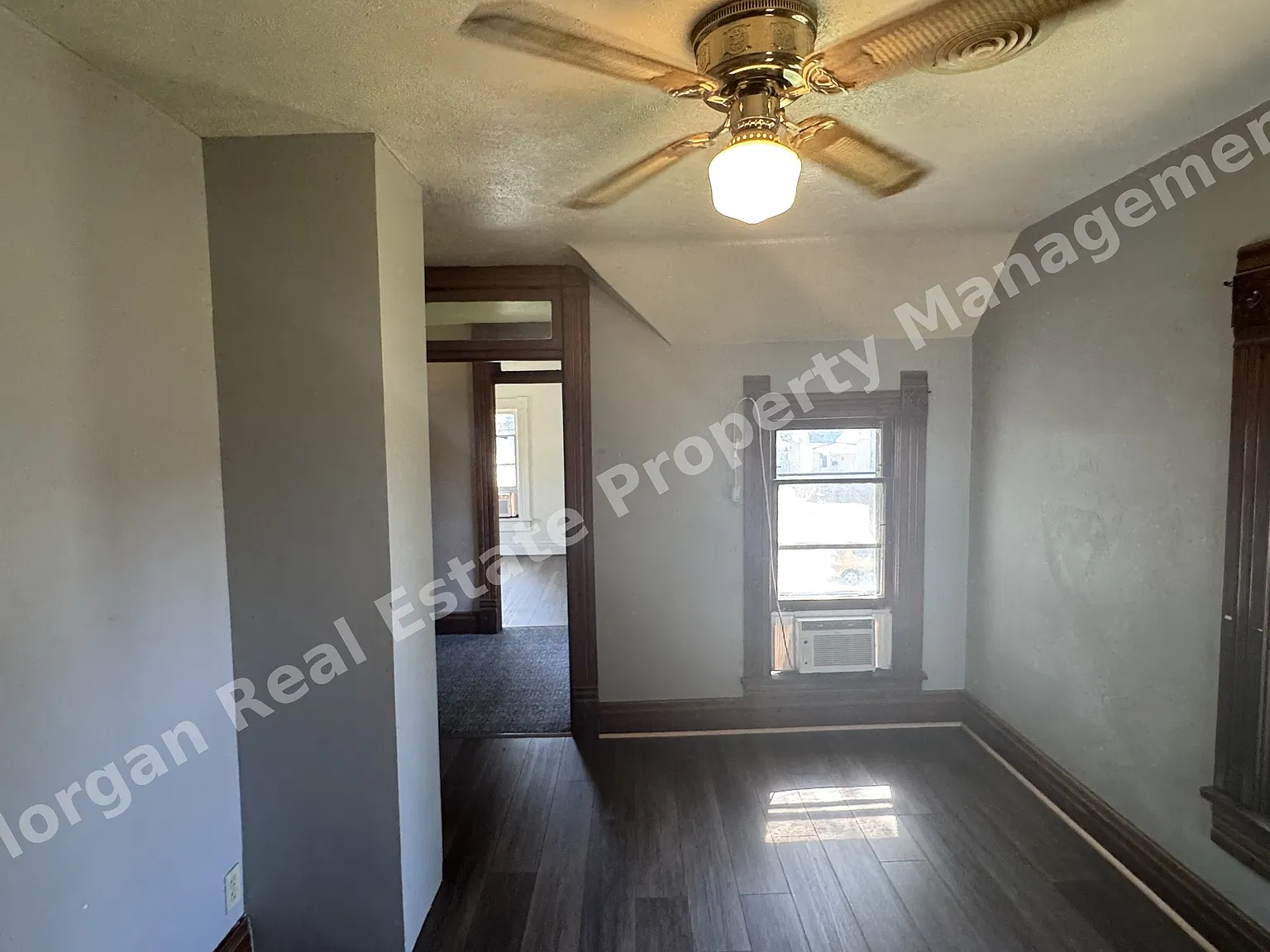 4 bed, 2387 sqft, $1,400 — Photo 3