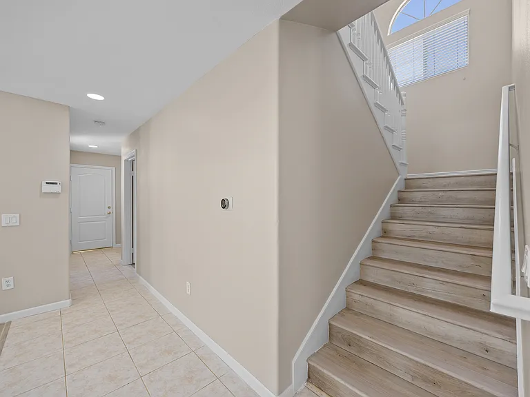 9911 Garibaldi Ave — Photo 24