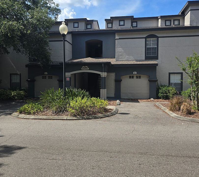 1st image of 13010 Arbor Isle Dr