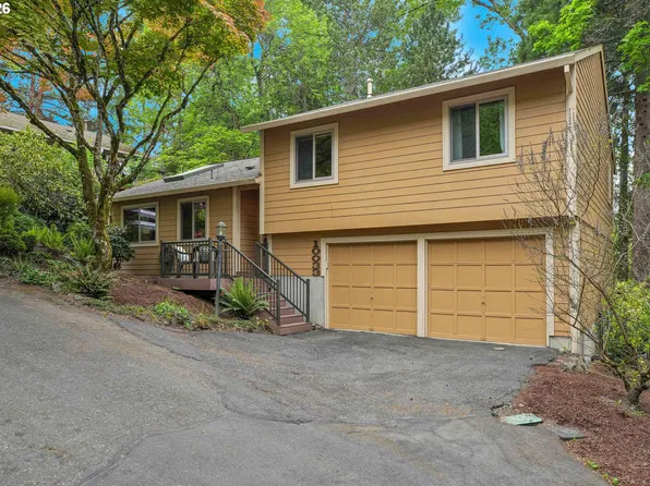 10033 SW Quail Post Rd, Portland, OR 97219