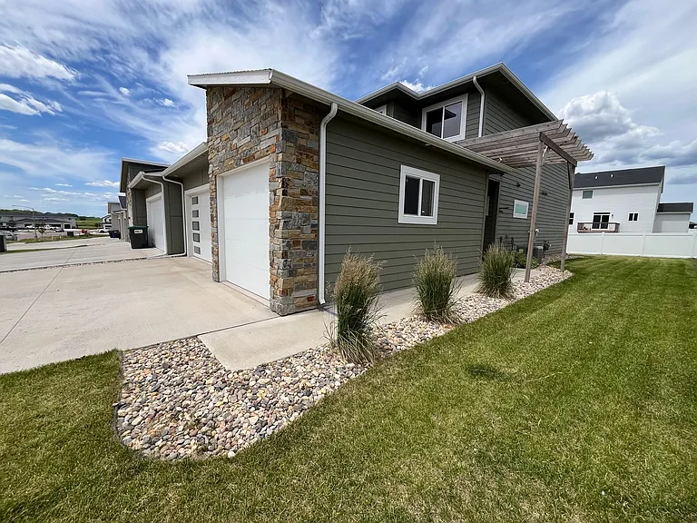 5412 W Liberator Cir — Photo 2