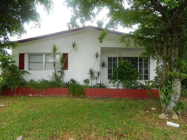 1st image of 8150 NW 22nd Pl
