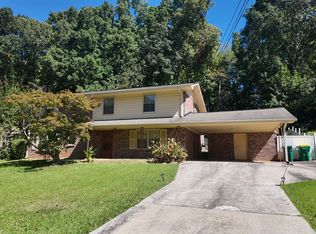 754 Virginia Cir, Forest Park, GA 30297