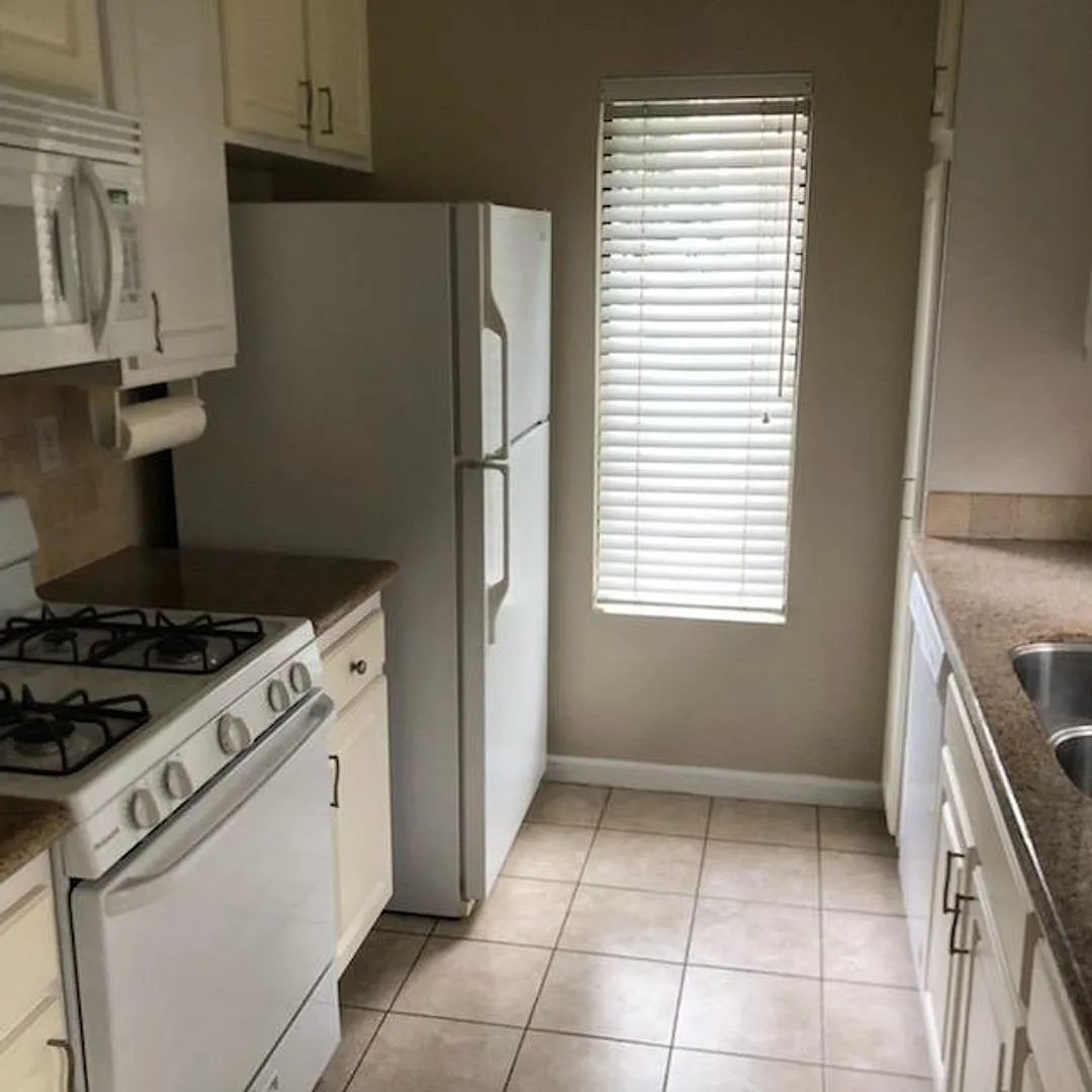 Mira Mesa Condo — Photo 1