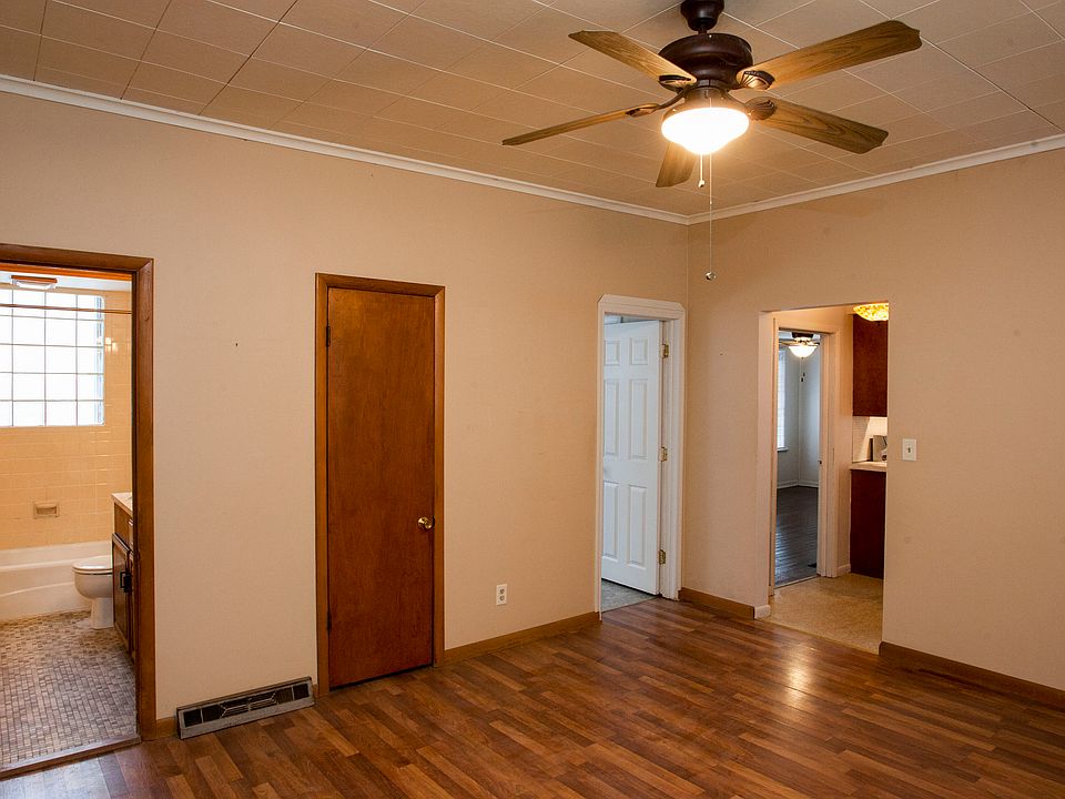 1st FL Dining Room