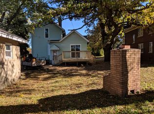 770 N 1st St, Rockford, IL 61107