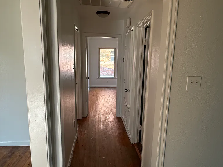 438 Pittman St — Photo 9