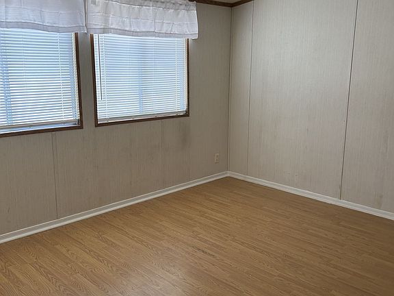 3rd image of 1805 N Desert Tortoise Rd