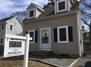 6 Myrtle Rd, Dennis Port, MA 02639
