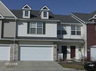 6304 N Bishops Pond Ln, Indianapolis, IN 46268