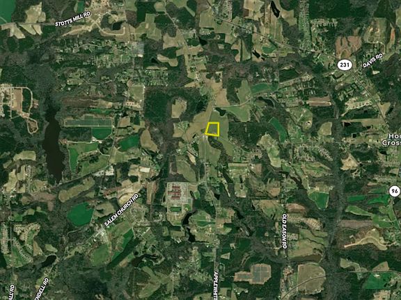 3rd image of 3811 Lake Wendell Rd