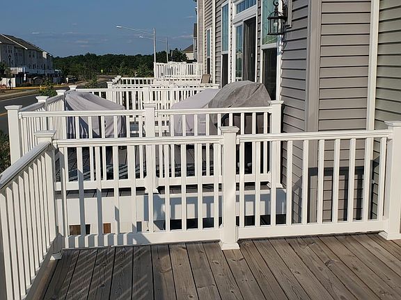 5th image of 8478 Craggan Ln