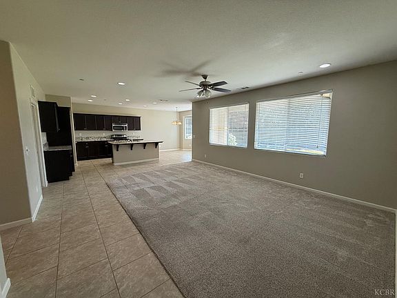 4th image of 1143 W Muir Way