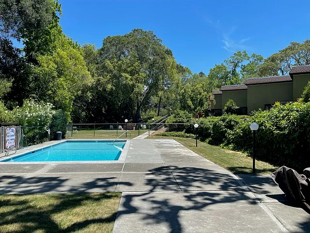 Matanzas Garden Apartments — Photo 1