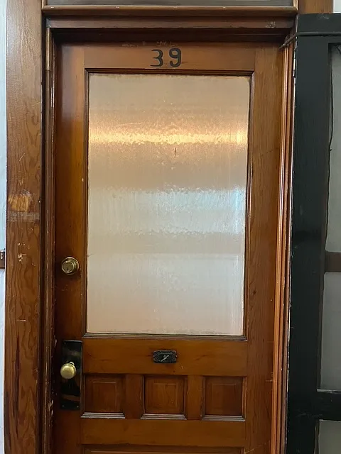 200 W Main St #38
