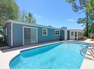 460 Sailfish Dr E, Atlantic Beach, FL 32233