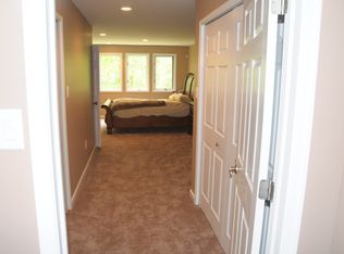 4 Woodhaven Rd, Gibbsboro, NJ 08026