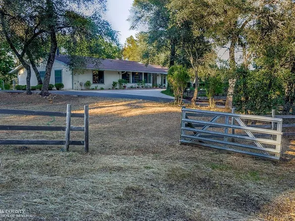 22998 Cottage Hill Dr, Grass Valley, CA 95949