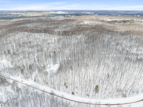 2370 Alden Hwy, Mancelona, MI 49659