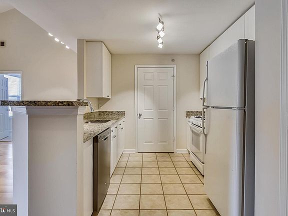 4th image of 9490 Virginia Center Blvd Unit 442