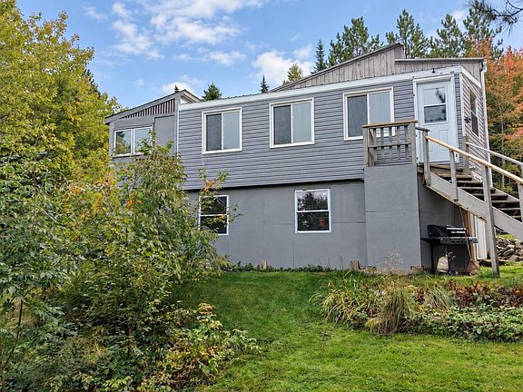 3rd image of 837 Meadow Rd