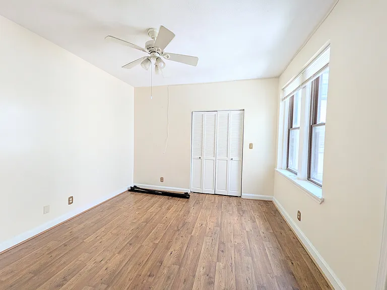 1411 Commonwealth Ave #302 — Photo 9