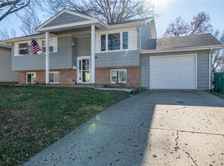 379 W Oak Ln, Decatur, IL 62526