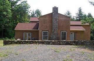 2nd image of 129 Bass Rd