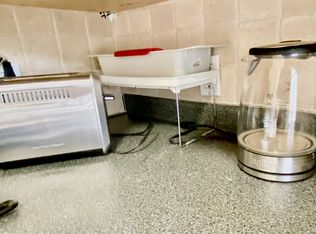 49 Woodbine Ave #4A-4, Toronto, ON M4L 3P1