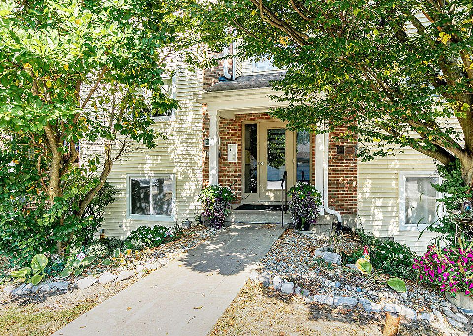 1st image of 31 Rio Grande Cir APT 1