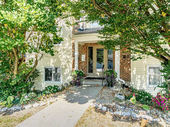 31 Rio Grande Cir APT 1, Florence, KY 41042