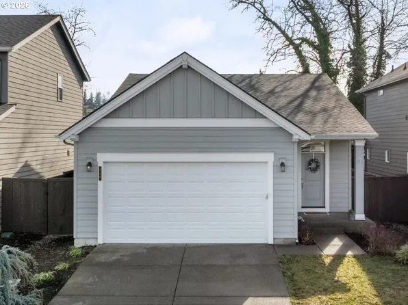 260 NW Liberty Ln, Estacada, OR 97023