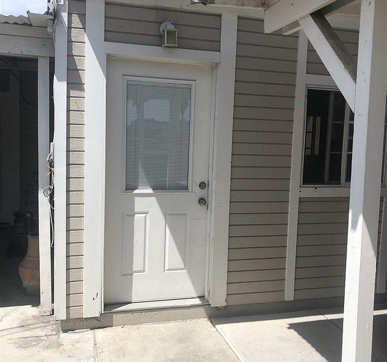 1st image of 3588 Orange Ave
