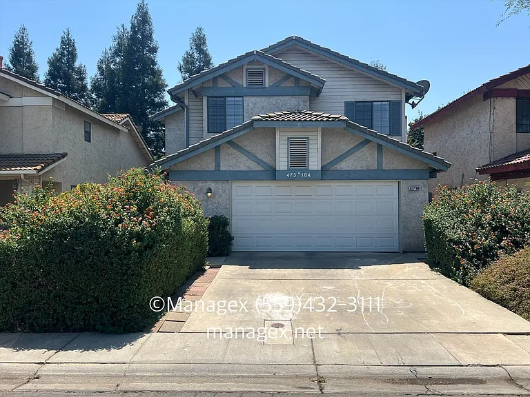 473 E Alluvial Ave — Photo 1