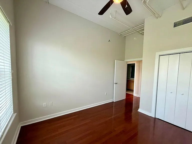 1661 Riverside Ave #415 — Photo 11