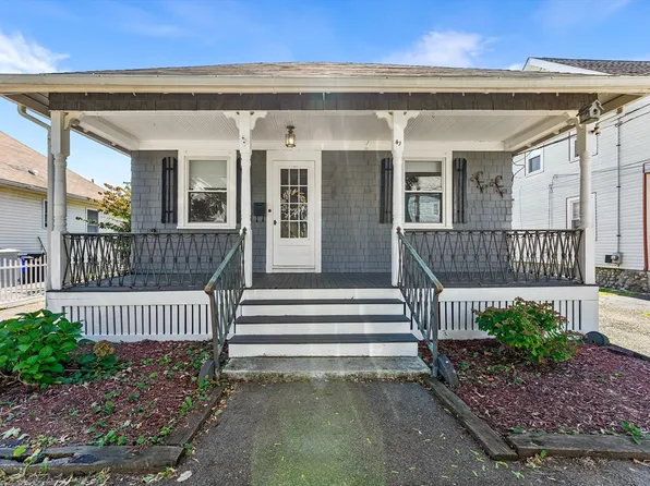 41 Cherry St, Quincy, MA 02169