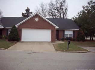 1702 Spring Gate Cir, Jeffersonville, IN 47130