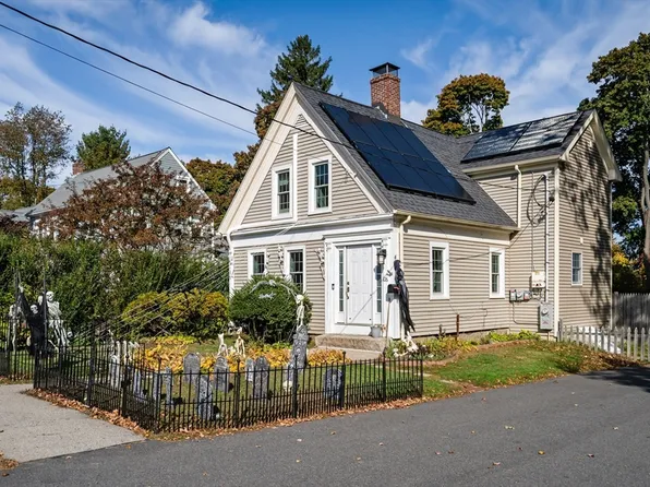 106 Union St, Weymouth, MA 02190