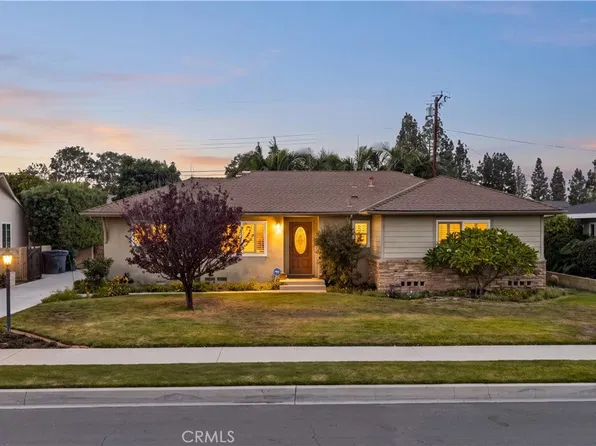 340 S Houser Dr, Covina, CA 91722