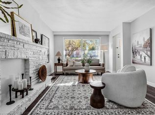 262 Westcourt Pl, Waterloo, ON N2L2R7