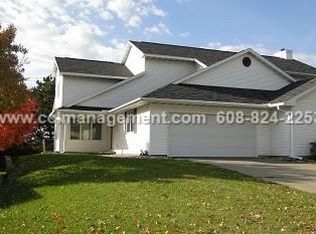 1218 N High Point Rd, Middleton, WI 53562