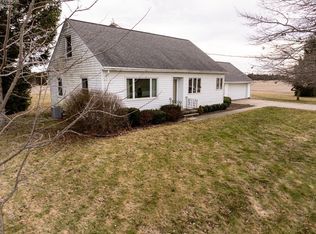3119 Darr Rd, Fremont, OH 43420