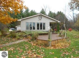 10101 Birch Dr #4, Riverdale, MI 48877